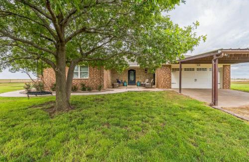 Canyon House | Peaceful Horse Ranch Escape Near Palo Duro Canyon home