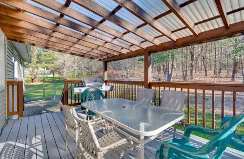 Horseheads House | Peaceful Horseheads Hideaway with Deck and Yard!