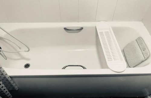 Nottingham House | Peaceful House for up to 18