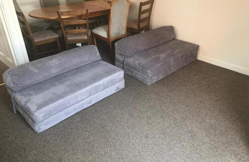 Nottingham House | Peaceful House for up to 18