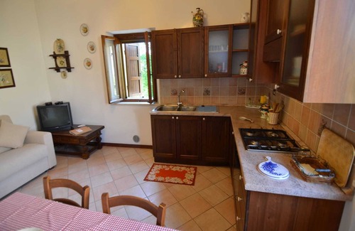 Croce House | Peaceful Stay in Monte Colombo