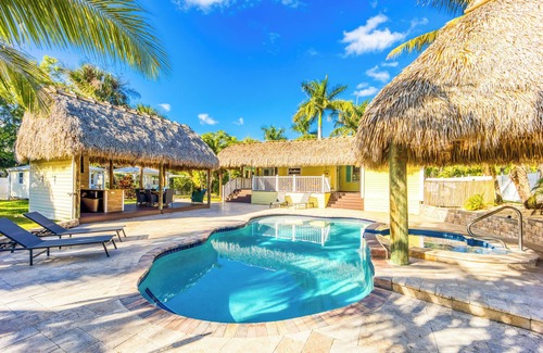 Jupiter Farms House | Peaceful Jupiter Farms, Pet-Friendly Escapen200 feet to sister stay! #401312.