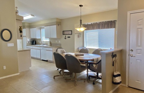 Lake Havasu City House | Peaceful Lake Havasu Pool Home