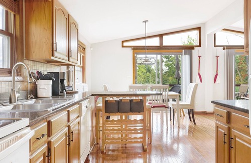 Athens House | Peaceful lakefront haven in the Catskill mountains, two fire pits, four.