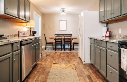 Shelbyville House | Peaceful, lakefront house on Guist Creek Lake/Shelbyville-Bourbon Trail