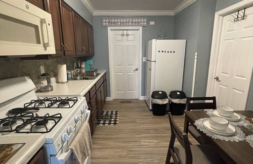 Airport Township House | Peaceful little house in the heart of Maryland Heights
