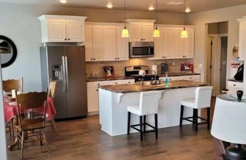 Verdigris House | Peaceful living 3 bed 2 bath on 3 acres