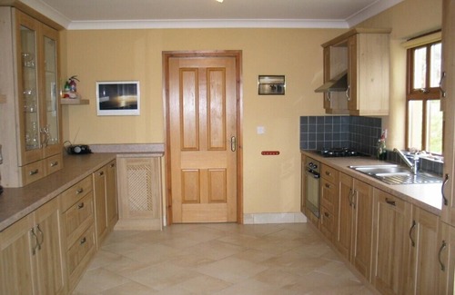 Annagry Cottage | Peaceful location,Superb sea views,on the 'Wild Atlantic Way'! .With internet.