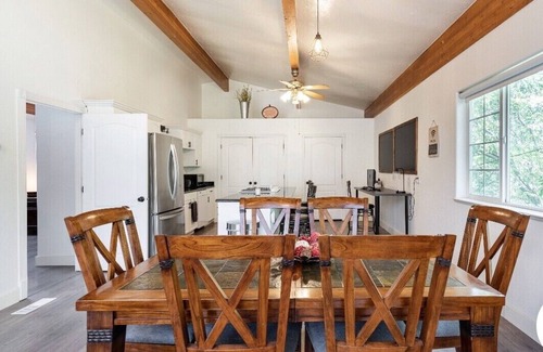 Provo House | Peaceful Loft near BYU and Slate Canyon - 1.5 mile