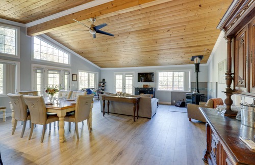 Clear Lake House | Peaceful Lower Lake Home ~ 5 Mi to Clear Lake!