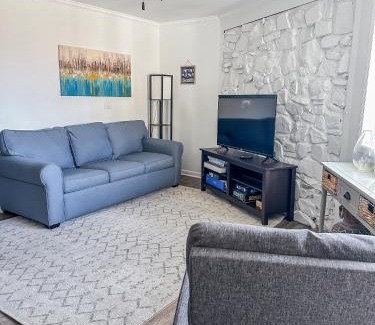 Bel Air House | Peaceful Lydia Hide-O-Way - Unwind Near Beach, Breakfast, Spa & Go-Karts!