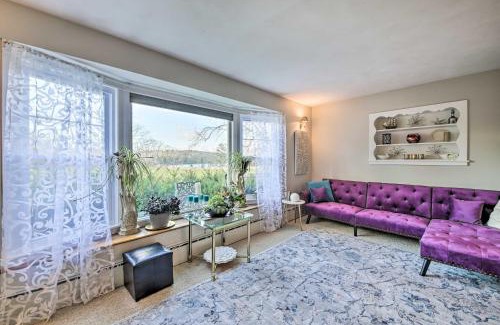 Bath House | Peaceful Maine Home with Patio Ocean Inlet Getaway!