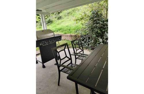 Mission Viejo House | Peaceful modern upgraded home!