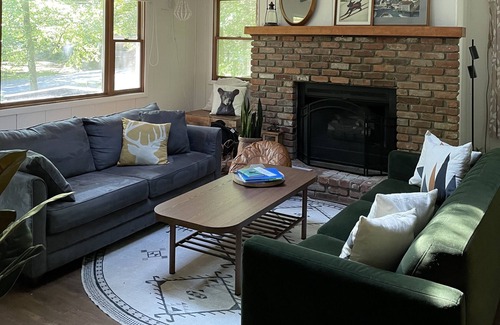 Hamlin Cottage | Peaceful Mountain Cabin in Lakefront Community