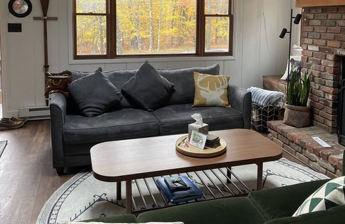 Hamlin Cottage | Peaceful Mountain Cabin in Lakefront Community