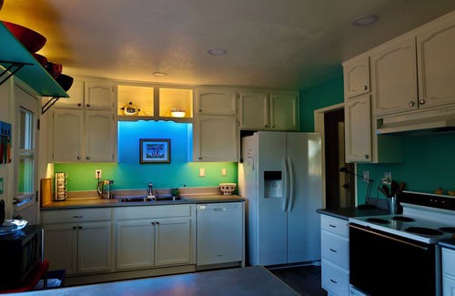 Yosemite Lakes House | Peaceful mtn retreat with HUGE deck/Hot tub, in YLP, just 40 min to Yosemite.