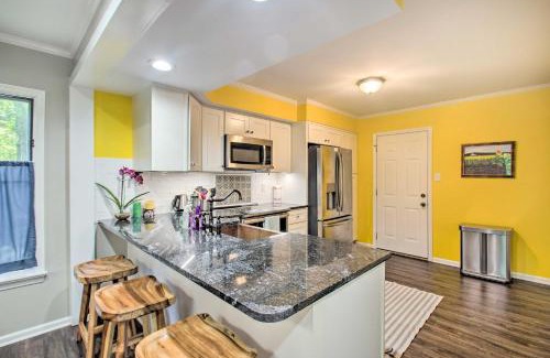 New Market House | Peaceful New Market Cabin with Deck and Fire Pit!