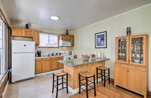 Sequoyah Apartment | Peaceful Oakland Oasis w/Private Yard!