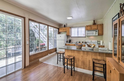 Sequoyah Apartment | Peaceful Oakland Oasis w/Private Yard!