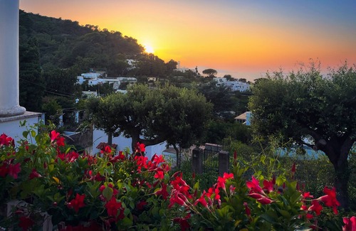 Tiberio Villa | Peaceful oasis for relaxing days with the family