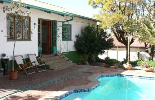 Windhoek West Apartment | Peaceful Oasis near City Centre