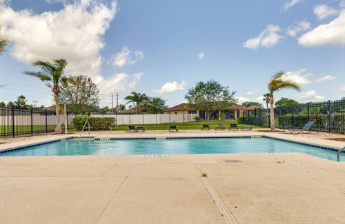 Wedgefield Apartment | Peaceful Orlando Vacation Rental Near Golfing
