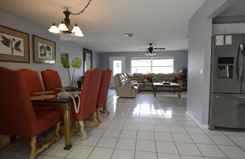 Palm City House | Peaceful Palm City - Downtown Stuart and Beaches Within Minutes