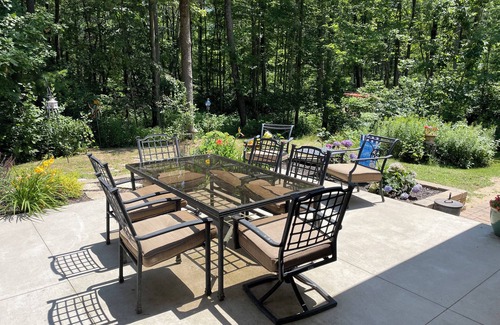 Two Rivers Cabin | Peaceful Parkside Retreat with AC and WIFI…just steps away from Lake Michigan