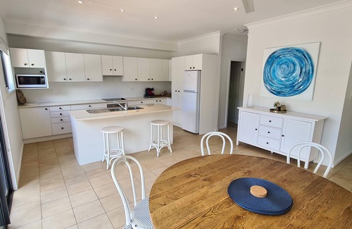 Patonga House | Peaceful Patonga Holiday House