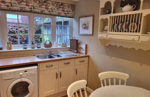 Cranbrook House | Peaceful, Picturesque, Stylish Property in Traditional Converted Barn
