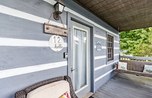 Fancy Gap Cabin | Peaceful Pines Mountain Cabin with Jacuzzi and Views! Cabin 12