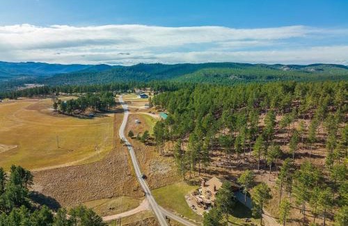 Rapid City House | Peaceful Pines