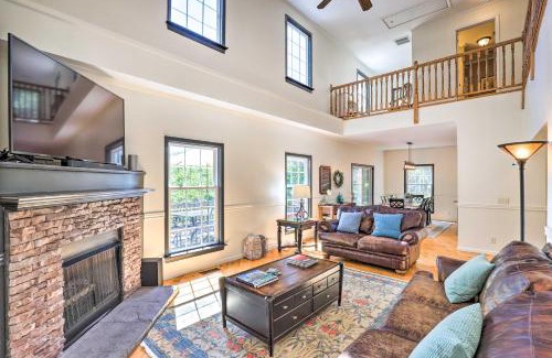 Pisgah Forest House | Peaceful Pisgah Mountain Getaway with Hot Tub!