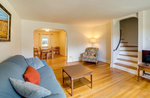 Squirrel Hill South House | Peaceful Pittsburgh Townhome w/ Large Yard