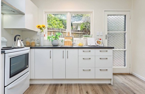 Mount Eden House | Peaceful place to rest and recharge, close to CBD