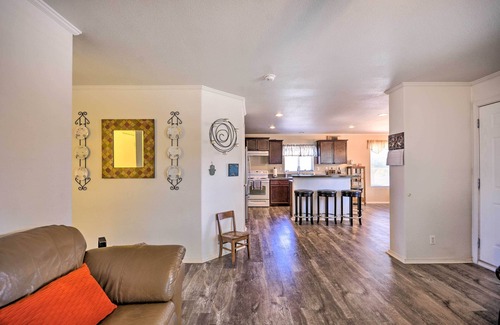 Portales House | Peaceful Portales Escape w/Patio & Grill!