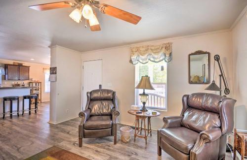 Portales House | Peaceful Portales Escape with Patio and Grill!