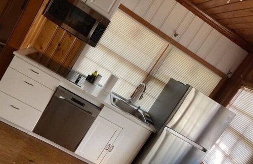Altamonte Springs House | Peaceful Private Gated Patio Walk to Mall Publixnn