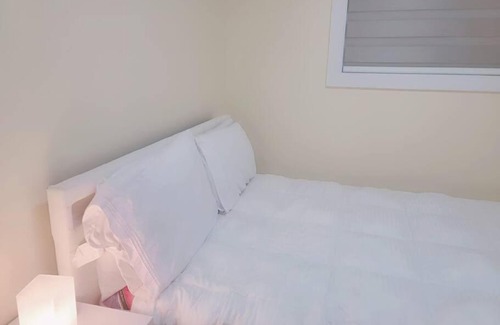 Fleetwood House | Peaceful Private 2bed-1bath Suite (3min from Surrey Fleetwood)