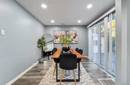 Highland Hills House | Peaceful Private backyard w BBQ in Lombard by LCP Collection