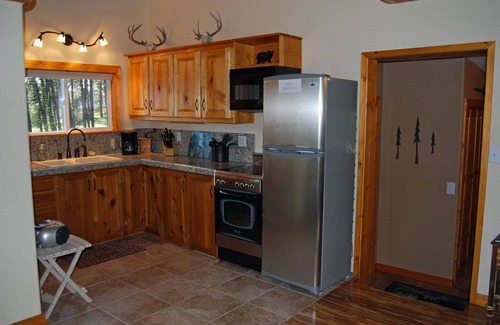 Ahsahka Cabin | Peaceful, Private Cabin overlooking the Clearwater River. Dbl occ rates