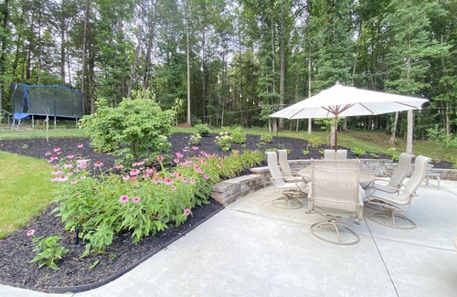 Macon House | Peaceful & Private home located on 4 acres with heated pool, hot tub & zip line!