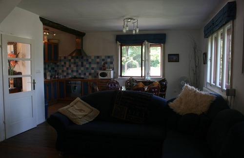 Vrbovec Other | peaceful,private,modernized farmhouse,courtyard, pool with vineyard valley views
