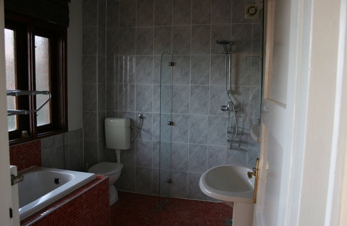 Vrbovec Other | peaceful,private,modernized farmhouse,courtyard, pool with vineyard valley views