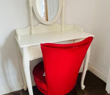 Gedling Apartment | Peaceful, private, perfect home from home