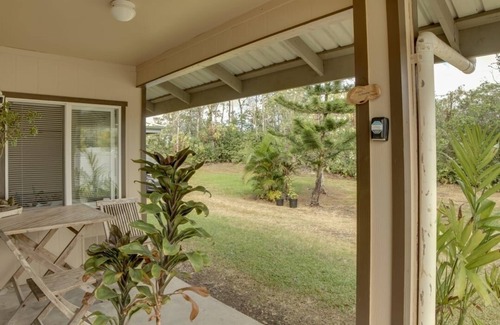 Keaau Apartment | Peaceful Private Studio with Soaking Tub, TV & WIFI