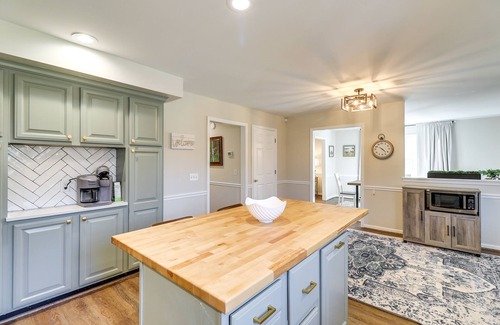 Queenstown House | Peaceful Queenstown Home w/Deck & Grill!