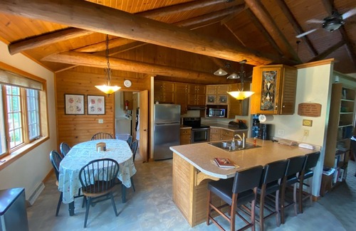 Bowler Cabin | Peaceful, Quiet Retreat in the North Woods