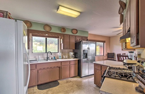 Springerville Cabin | Peaceful Ranch Cabin, 3 Mi to Becker Lake!
