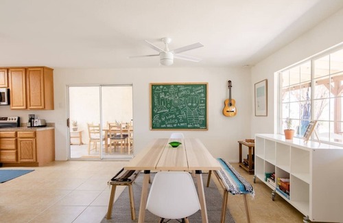 Morongo Valley Other | Peaceful Ranch House on 10 Acres! Hot Tub/Mountain Views